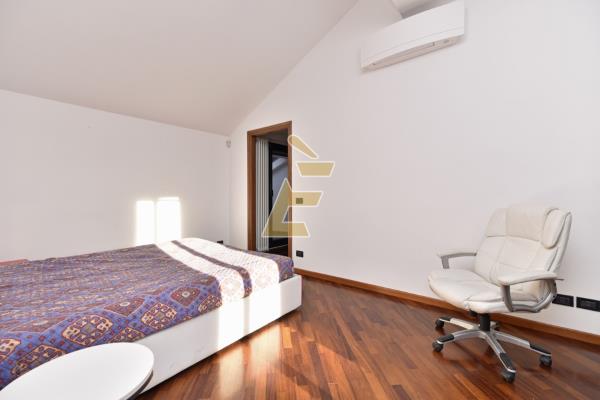 Vendita casa indipendente di 415 m2, Valenza (AL) - 35