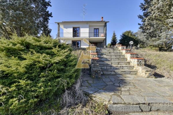 Vendita casa indipendente Valenza (AL)