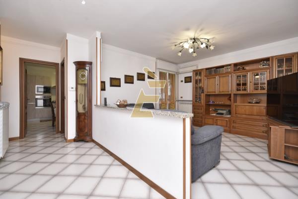 Vendita appartamento di 97 m2, Valenza (AL) - 3