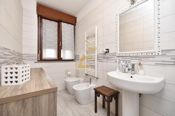 Vendita appartamento di 122 m2, Valenza (AL) - 9