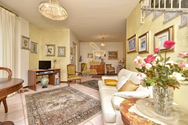 Vendita casa indipendente Valenza (AL)