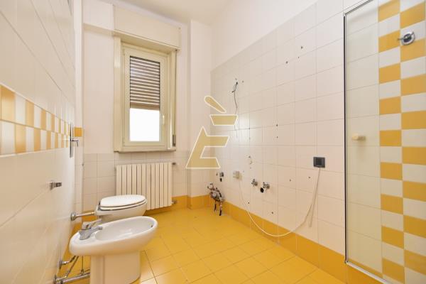 Vendita appartamento di 132 m2, Valenza (AL) - 10