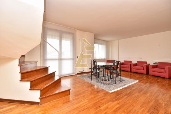 Vendita appartamento di 255 m2, Valenza (AL) - 14