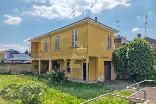 Vendita villa singola di 516 m2, Mede (PV) - 2