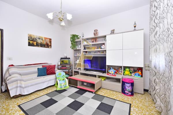 Vendita appartamento di 123 m2, Valenza (AL) - 4