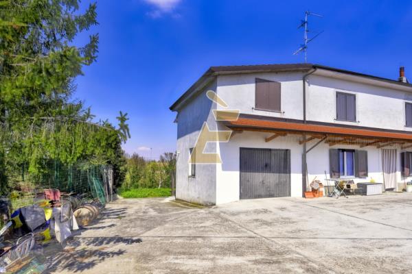 Vendita casa indipendente di 224 m2, Valenza (AL) - 2