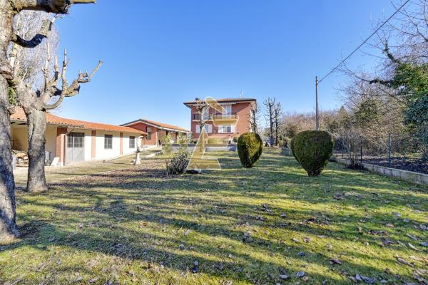 Vendita villa singola di 254 m2, Valenza (AL) - 2
