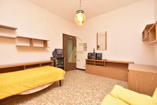 Vendita appartamento di 102 m2, Valenza (AL) - 11