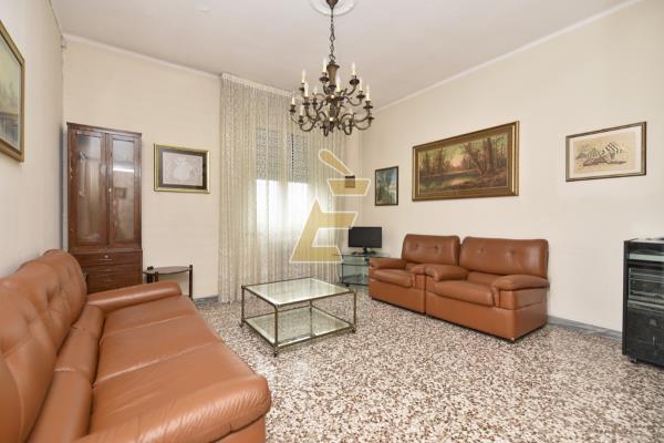 Vendita appartamento di 90 m2, Valenza (AL) - 2