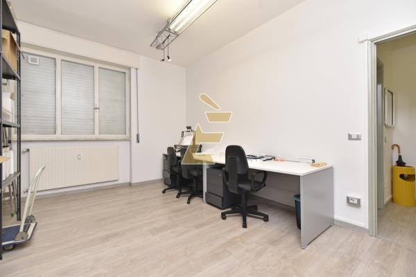 Affitto ufficio di 81 m2, Valenza (AL) - 6