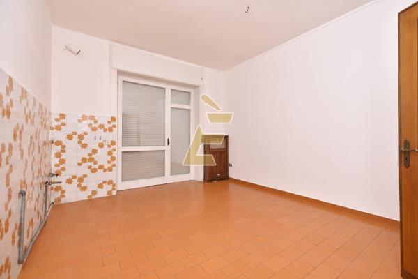 Affitto appartamento di 129 m2, Valenza (AL) - 5