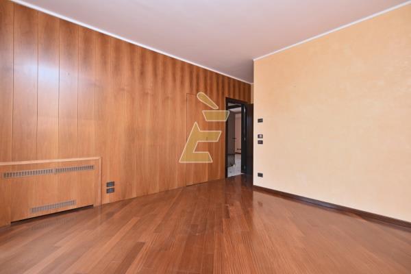Vendita appartamento di 330 m2, Valenza (AL) - 12