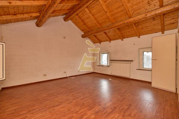Vendita casa semindipendente di 100 m2, Frascarolo (PV) - 11