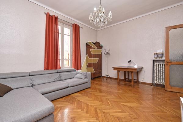 Vendita appartamento di 152 m2, Valenza (AL) - 1